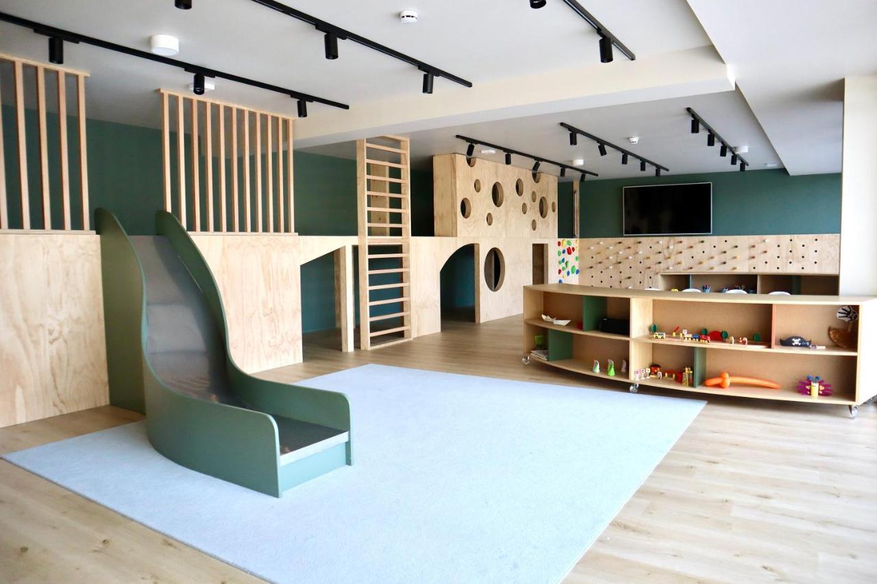 Atzavara Hotel & Spa Санта-Сусанна Экстерьер фото The nursery at the new school