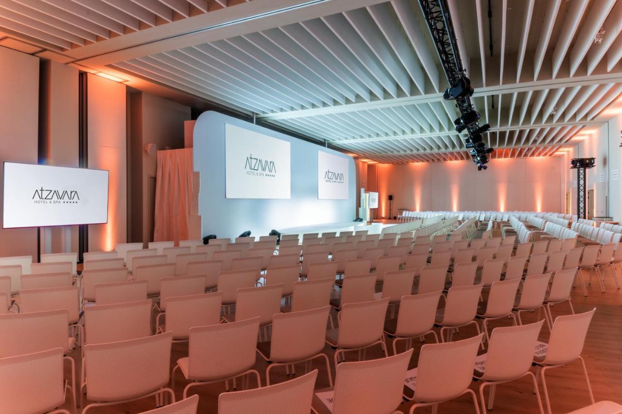 Atzavara Hotel & Spa Санта-Сусанна Экстерьер фото The Auditorium