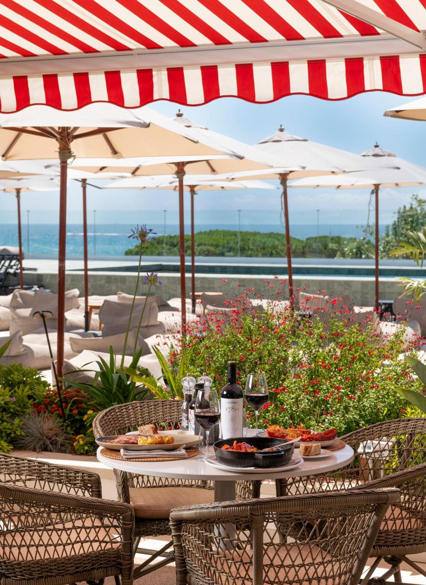 Atzavara Hotel & Spa Санта-Сусанна Экстерьер фото The Beach Club at The Ritz-Carlton, Key West