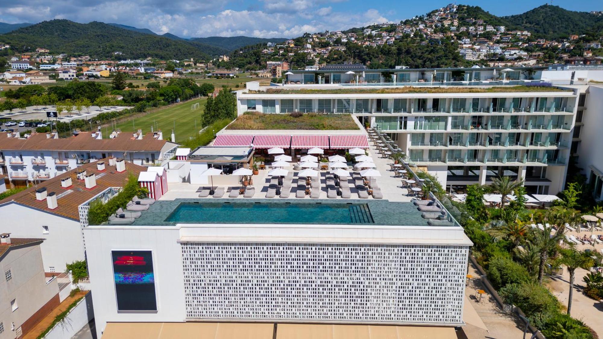 Atzavara Hotel & Spa Санта-Сусанна Экстерьер фото Aerial view of the hotel